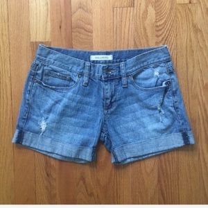 Bullhead light wash cuffed jean shorts size 0
